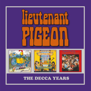 ดาวน์โหลดและฟังเพลง The Grandfather Clock พร้อมเนื้อเพลงจาก Lieutenant Pigeon