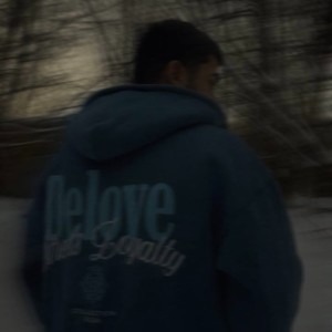 收聽Brahim的Может быть (Explicit)歌詞歌曲