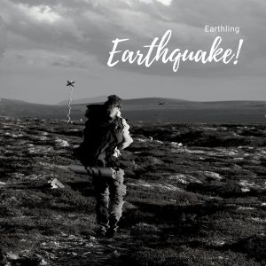Dengarkan lagu Earth Split nyanyian Earthling dengan lirik