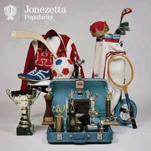 ดาวน์โหลดและฟังเพลง The City We Live In พร้อมเนื้อเพลงจาก Jonezetta