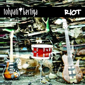 Listen to Lost in Space song with lyrics from Tohpati Bertiga