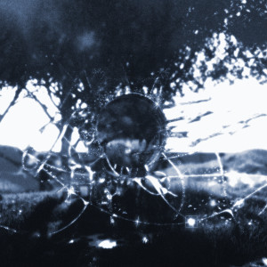 收听woee33的Далеко歌词歌曲