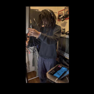 default playlist img