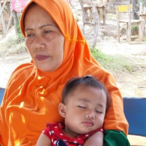 ดาวน์โหลดและฟังเพลง Sahabat Jadi Cinta พร้อมเนื้อเพลงจาก Tantan