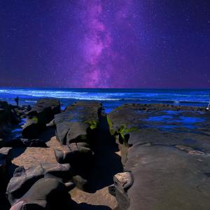 收聽Artificial Fantasy的Atmosphere歌詞歌曲