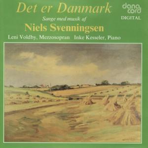 ดาวน์โหลดและฟังเพลง Midsommer พร้อมเนื้อเพลงจาก Leni Voldby
