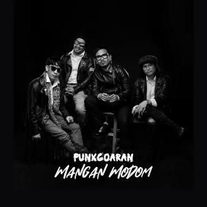 收听Punxgoaran的Mangan Modom歌词歌曲