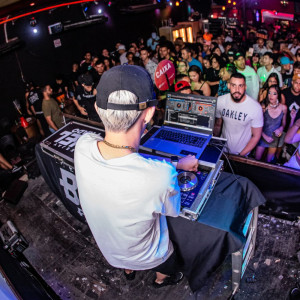 Dengarkan PULA NE MIM PERERECA GULOSA (Explicit) lagu dari DJ BIEL PRADO dengan lirik