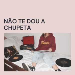 Dengarkan lagu Recenseamento nyanyian Carmen Miranda dengan lirik