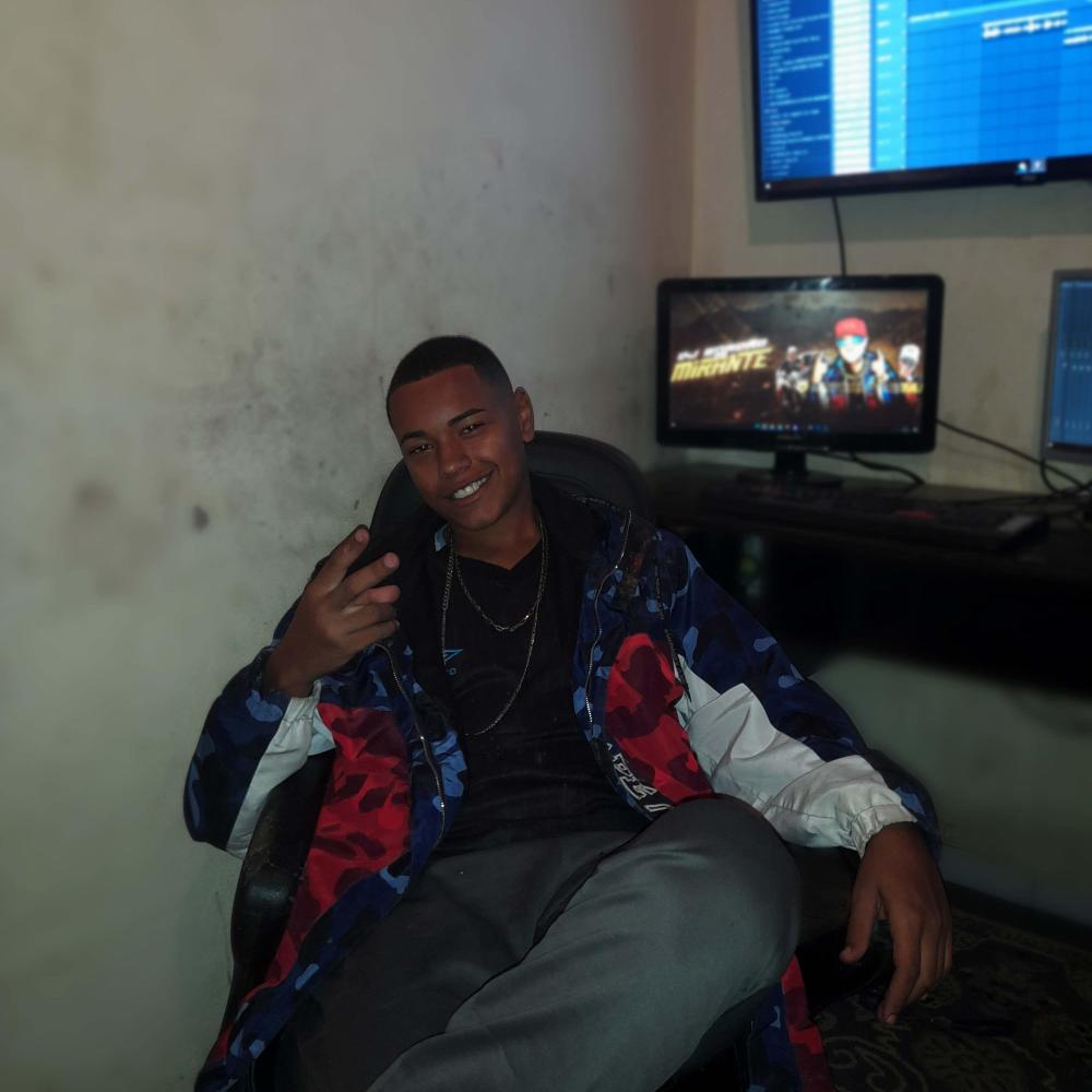 PIQUIZINHO DO MIRANTE (Explicit)