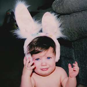 收聽Sofie Dossi的BUNNY歌詞歌曲