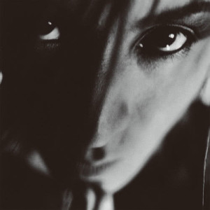 ดาวน์โหลดและฟังเพลง The Cage พร้อมเนื้อเพลงจาก SUGIZO