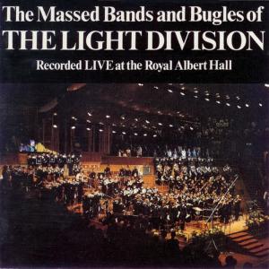 ดาวน์โหลดและฟังเพลง Pomp and Circumstance พร้อมเนื้อเพลงจาก The Band of Her Majesty's Royal Marines Commander-in-Chief Fleet