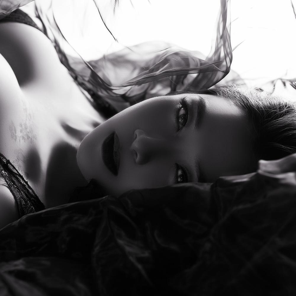 Qing Ren de Yan Lei(feat. F-Mack)