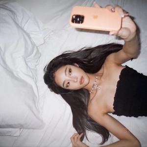 Cutty Vibez的專輯YOUR WAY (Explicit)