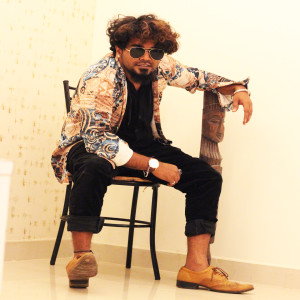 收聽Bharath Jack的Ninadhe Yochane (Explicit)歌詞歌曲