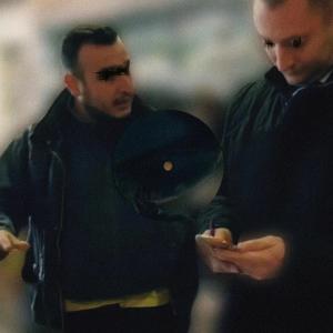 ดาวน์โหลดและฟังเพลง Money Is Money (Explicit) พร้อมเนื้อเพลงจาก 3diz