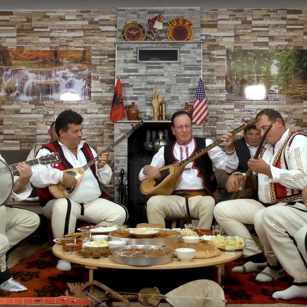 Mic Sokoli