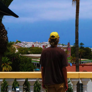 default playlist img