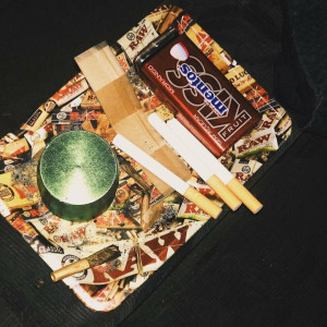 default playlist img