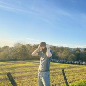 收聽Mr.luken的Ilargixe (Explicit)歌詞歌曲