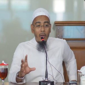 收聽Sufyan Baswedan的Jauhi Orang Yang Berpaham Tidak Meyakini Allah Ada Di Atas歌詞歌曲