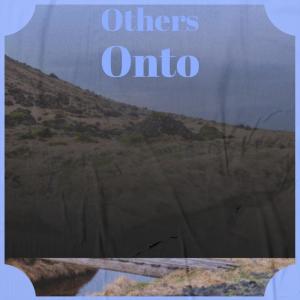 Dengarkan lagu Human Resilient nyanyian Lhie Lhaw dengan lirik