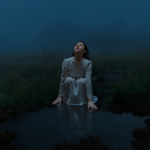 ดาวน์โหลดและฟังเพลง Mata Air พร้อมเนื้อเพลงจาก Agatha Pricilla