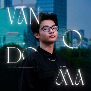 Listen to Vẫn Ở Đó Mà song with lyrics from Sensi (Sensi Simon)