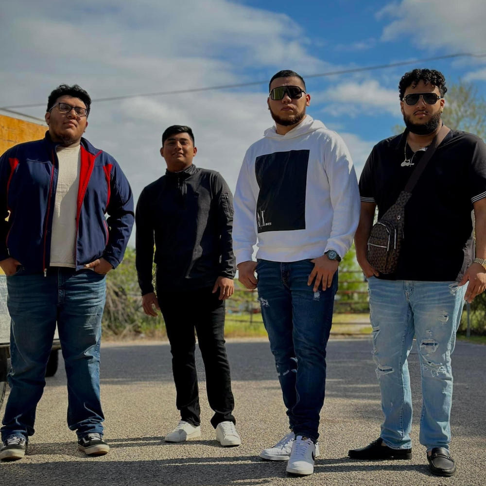 Rengo del gallo giro (feat. Los Descendientes De Rancho) (En vivo)