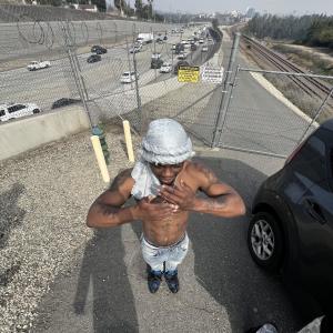 收聽ZyThaProphet的HIGH ALERT (Explicit)歌詞歌曲