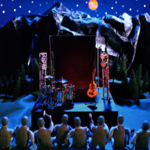 收聽Ismo Alanko Teholla的Ilokoulu歌詞歌曲