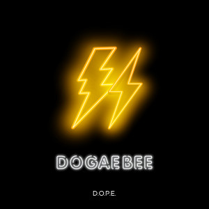 Album D.O.P.E. oleh SUPERBEE