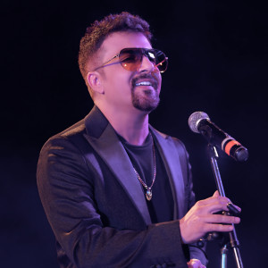Listen to Con Daribrm song with lyrics from Karwan Kamil