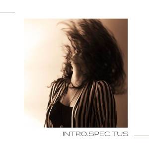 收聽La Pazz的Luna歌詞歌曲