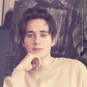 Dengarkan lagu Love Letter nyanyian Gerra dengan lirik