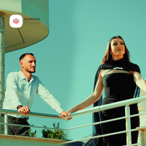 收聽Arton Zogaj的Ato buzet si qershi歌詞歌曲