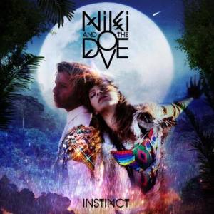 ดาวน์โหลดและฟังเพลง Under The Bridges พร้อมเนื้อเพลงจาก Niki & The Dove