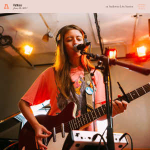 ดาวน์โหลดและฟังเพลง Molly (Audiotree Live Version) พร้อมเนื้อเพลงจาก Ratboys