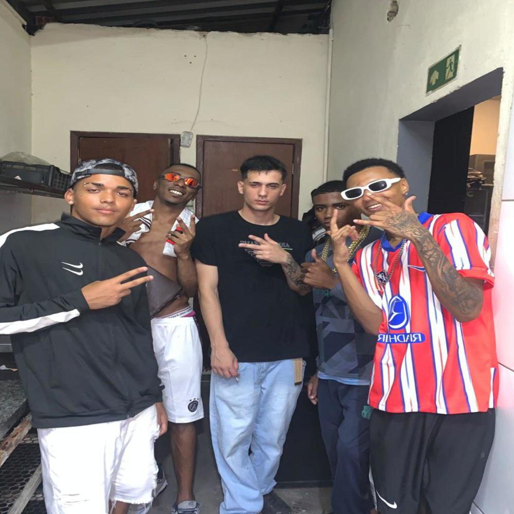 TA QUERENDO PENTE (feat. DJ RC SHEIK|Explicit)