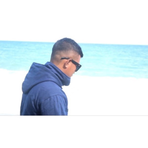 Listen to Aku Ingin Engkau Tau song with lyrics from Abdul Aziz Bin Marto