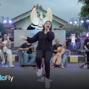 Dengarkan Kepangku Kapang lagu dari Rara Kencana dengan lirik