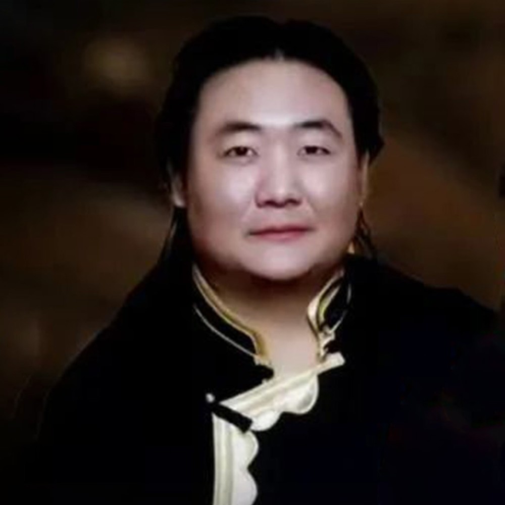 贡曲加