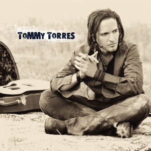 收聽Tommy Torres的Si Miras Atrás歌詞歌曲