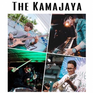 Dengarkan lagu Earth Song nyanyian The Kamajaya dengan lirik