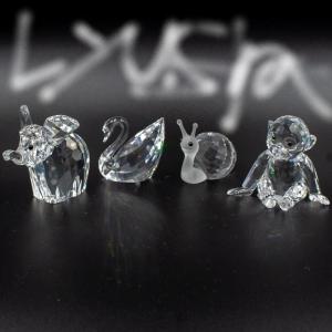 收聽Lyustra的white currant歌詞歌曲