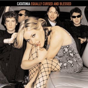 ดาวน์โหลดและฟังเพลง Karaoke Queen พร้อมเนื้อเพลงจาก Catatonia