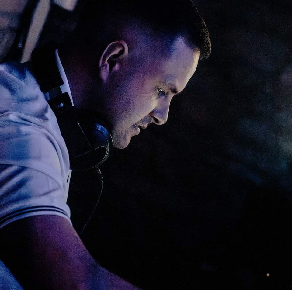 DAN COLLINS