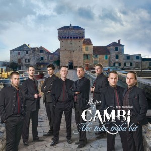 Dengarkan lagu Poletna noč nyanyian Klapa Cambi (Kaštel Kambelovac) dengan lirik