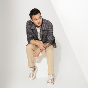 ดาวน์โหลดและฟังเพลง Quen พร้อมเนื้อเพลงจาก Khac viet